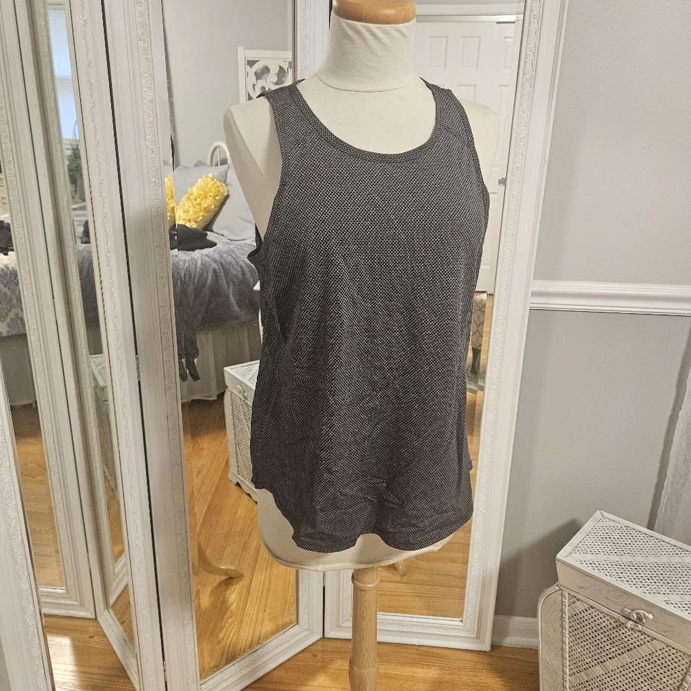 Athletic Works Gray Open Back Tank Top size M